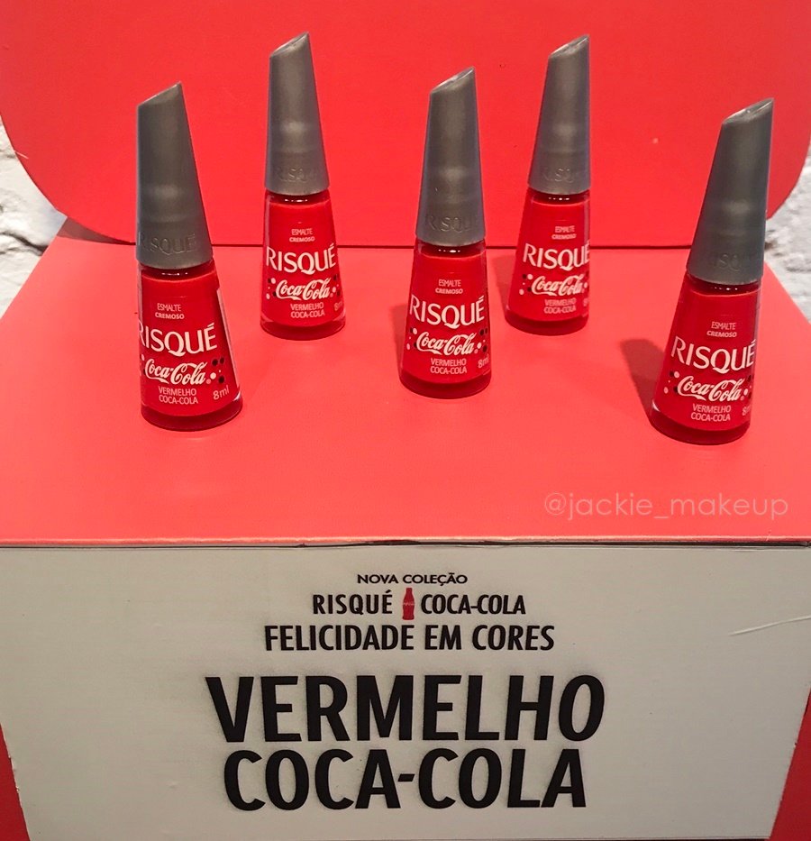 Risqué Coca-Cola Coleção Felicidade em Cores